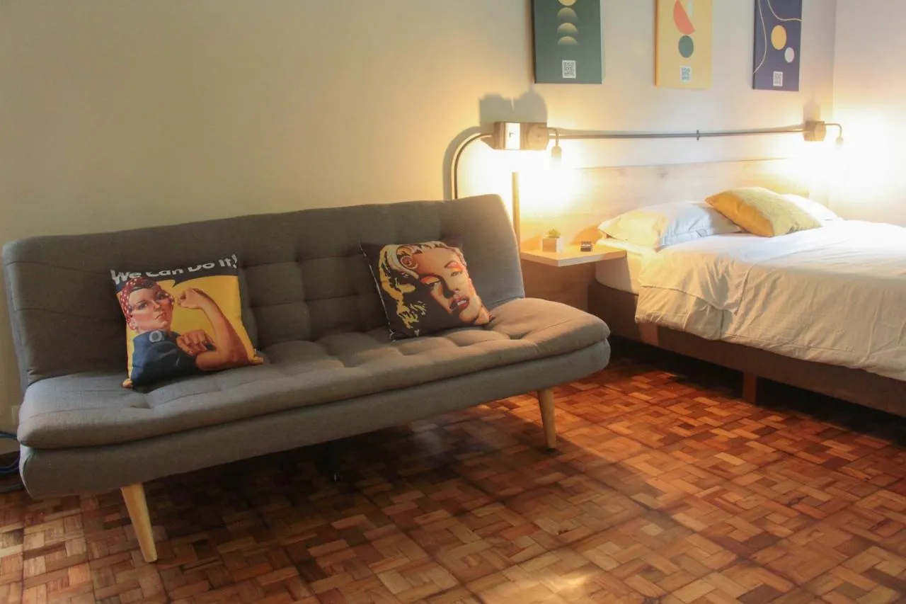 Apartaestudio Amueblado En Poblado Frn106 By Roots Rentals Medellin 0*,