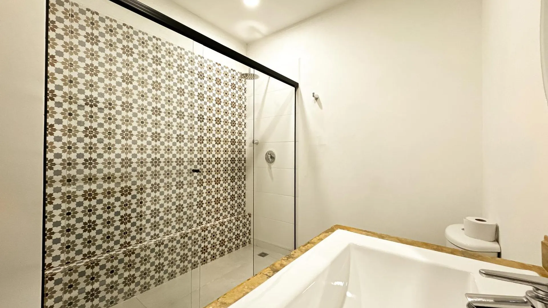 Apartmán Apartaestudio Amueblado En Poblado Frn106 By Roots Rentals Medellín